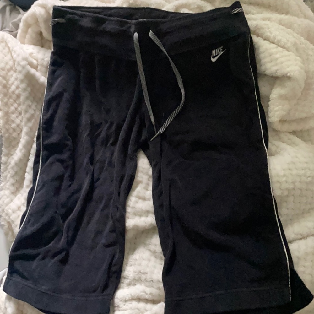 terrycloth nike capri pants